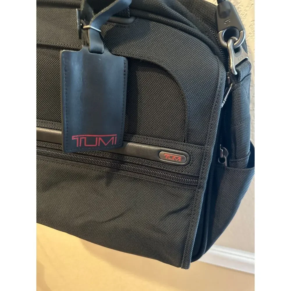 Tumi Briefcase / Carryon Bag